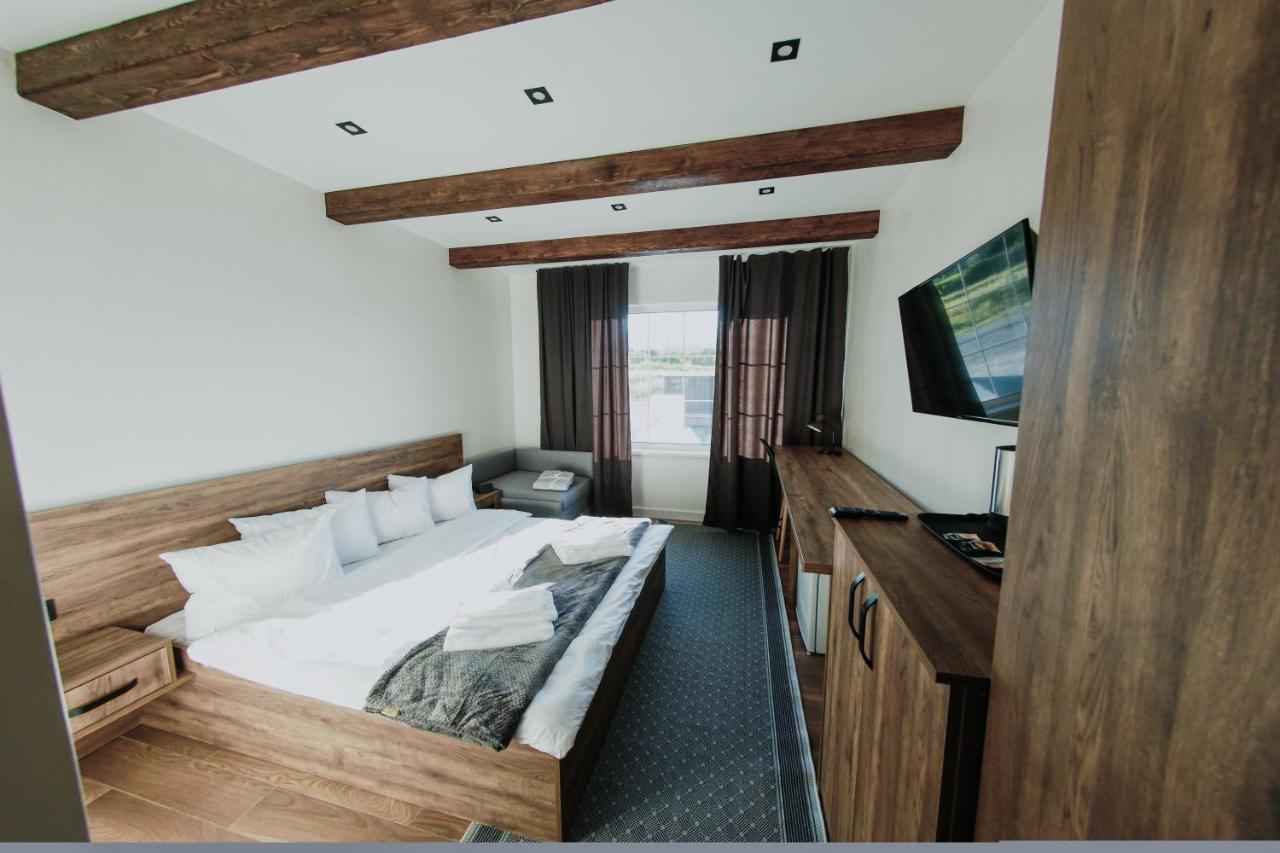 Saliuk Lodge Solochin Εξωτερικό φωτογραφία